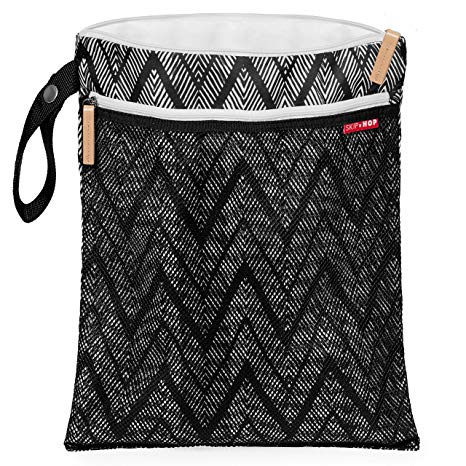 Skip Hop Grab and Go Wet/Dry Bag, Zig Zag Zebra