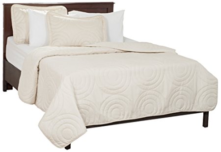 Lavish Home Solid Embossed 2 Piece Quilt Set - Twin - Ivory