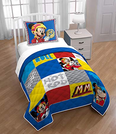 Jay Franco Disney Junior Mickey Mouse and The Roadster Racers Twin/Full Quilt