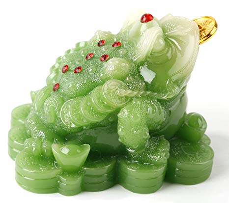 Feng Shui Green Color Money Frog (Three Legged Wealth Frog or Money Toad) Statue Car Dashboard Decoration, Attract Wealth and Good Luck
