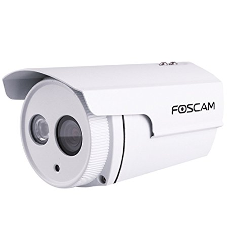 Foscam FI9803EP Plug and Play 1 Megapixel, 1280 x 720 Pixels, H.264 Outdoor Power Over Ethernet Security IP Camera