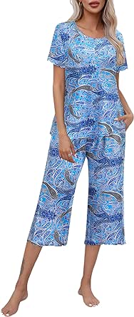 Ekouaer Women's Pajamas Set Short Sleeve Top With Capri Pants Pjs Lounge & Sleepwear Set S-XXL