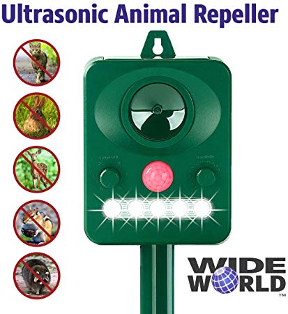 Wide World Ultrasonic Animal Pest Repeller, Outdoor Solar Powered Pest and Animal Repeller - Effectively Scares Away All Outdoor pests and Animals Such as Dogs, Raccoons (5.4x4.3, Green)
