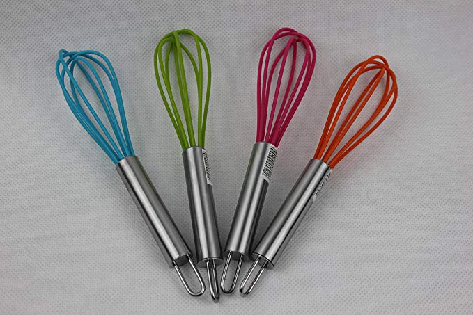 Cute Retro colourful mini whisk - assorted colours - kitchen gadget aid