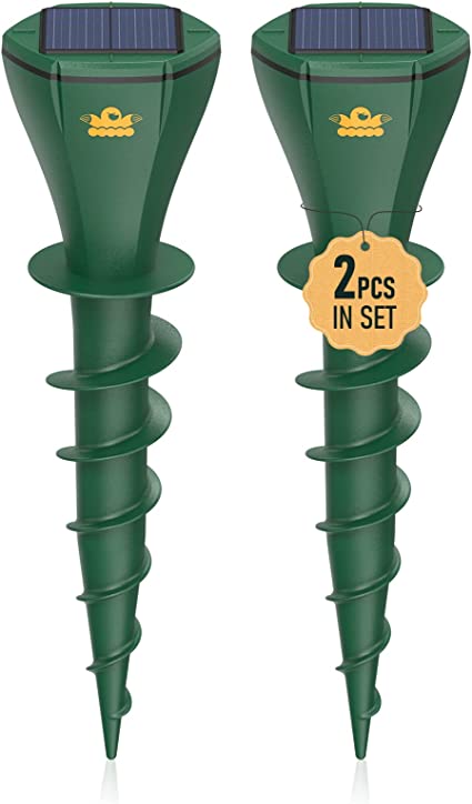 Mole Repellent Screw for Lawns, Mole Traps Solar Powered Outdoor Gopher Deterrent, Quiet Design Vole Killer Get Rid of Snake Armadillo Groundhog - IP65 Waterproof (Green 2pack)