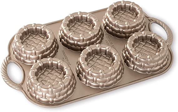 Nordic Ware 54349AMZ Shortcake Baskets Cast Aluminum Cakelet, Six 1/2 Cup, Toffee