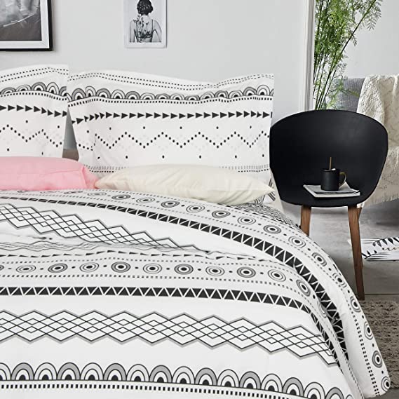 NTBAY Microfiber Duvet Cover Set, 3 Pieces Ultra Soft Zipper Closure Black and White Bedding Set, Queen Size, Bohemia