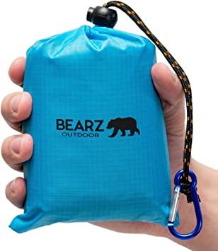 BEARZ Outdoor Beach Blanket/Compact Pocket Blanket 55″x60″ - Lightweight Camping Tarp, Waterproof Picnic Blanket, Festival Gear, Sand Proof Mat for Travel, Hiking, Sports - Packable w/Bag