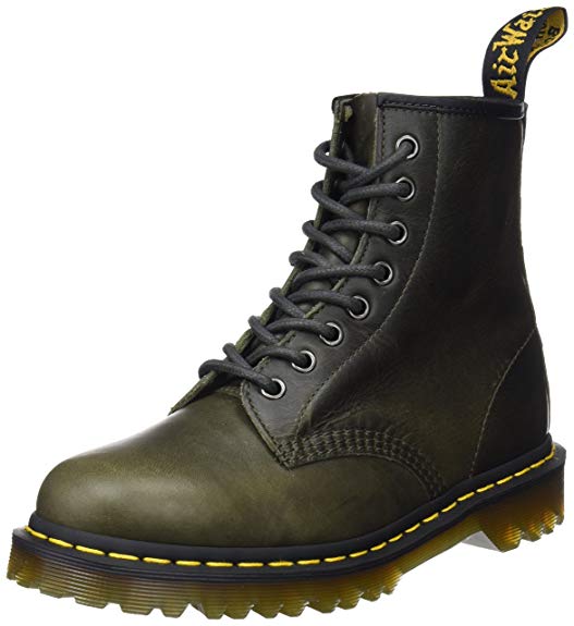 Dr. Martens Men's 1460 Classic Boots