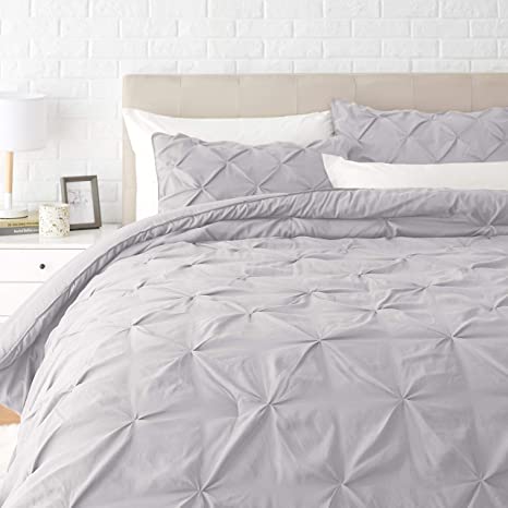 AmazonBasics Pinch Pleat Down-Alternative Comforter Bedding Set - King, Light Grey