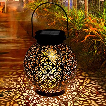 Tencoz Solar Lantern, Outdoor Waterproof Garden LED Solar Light, Decorative Metal Hanging Solar Powered Lantern for Garden, Patio, Yard and Table