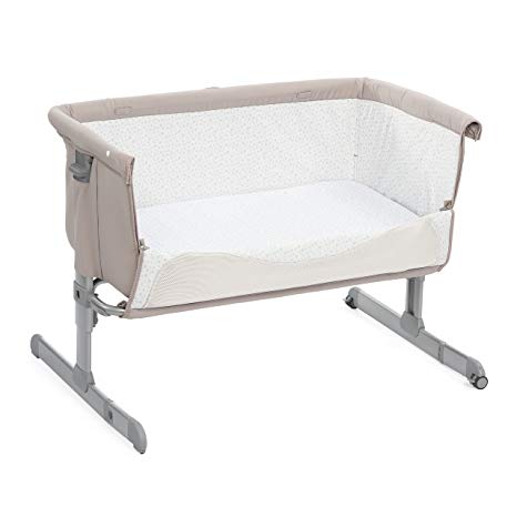 Chicco Next2me Side Sleeping Crib - Chick to Chick