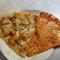 Di Mola’s Pizza and Restaurant