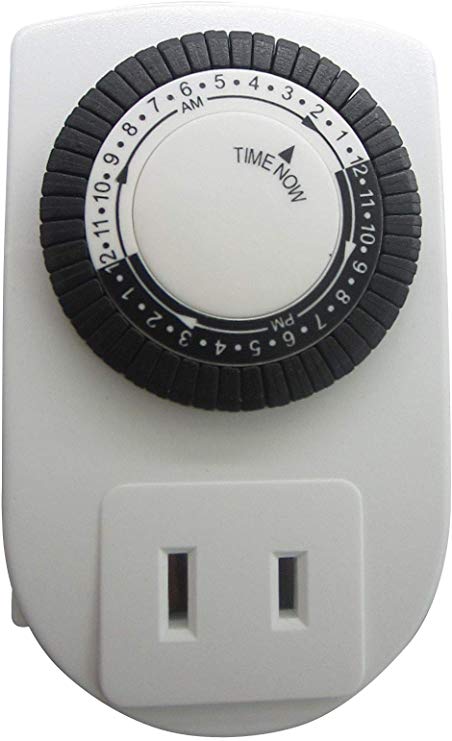 Woods 59888WD Indoor 24-Hour Plug-In Mechanical Timer, White