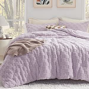 Bedsure Fluffy Queen Comforter Set, Light Purple Sherpa Fleece Bedding Comforter Set, Checkered Farmhouse Boho Soft Warm Bed Set for Winter, 3 Pieces, 1 Comforter (90"x90") and 2 Pillowcases (20"x26")