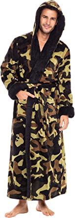 Alexander Del Rossa Men’s Robe, Big and Tall Plush Fleece Hooded Bathrobe with Sherpa and Two Large Front Pockets