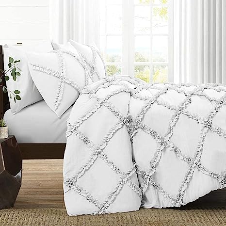 Oversized Super King Size (120" x 98") Inches, 3pc Diamond Ruffle Comforter Set and 2 Pillow Shame 400 GSM 800 Thread Count 100% Egyptian Cottont - White Solid