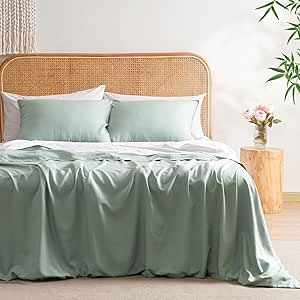 PHF Cooling Duvet Cover King, 85% Rayon Derived from Bamboo & 15% Linen, Soft Breathable Duvet Cover Set for Hot Sleepers, 3PCS Luxurious Silk Comforter Cover Bedding Collection, 104"x90", Sage Green