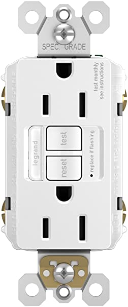 Legrand - Pass & Seymour radiant 1597NTLTRWCCD4 15 Amp Combination LED Night Light/Tamper-Resistant Self-Test GFCI Safety Outlet, White