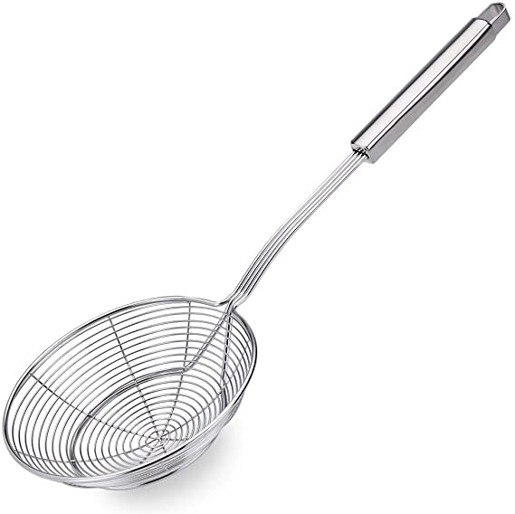 Spider Strainer Skimmer Ladle, 5.5 Inch Stainless Steel Solid Skimmer Basket with Long Handle for Everyday Frying Steaming and Scooping