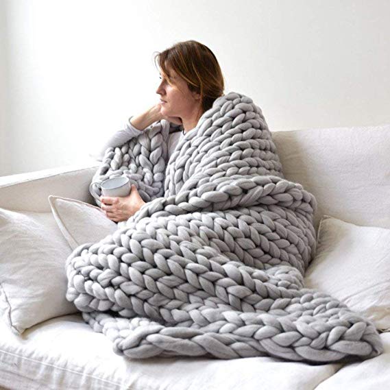 VIYEAR Chunky Knit Blanket Soft Handmade Knitting Throw for Bedroom Sofa Decor Super Large, Gray, 40" x 47"