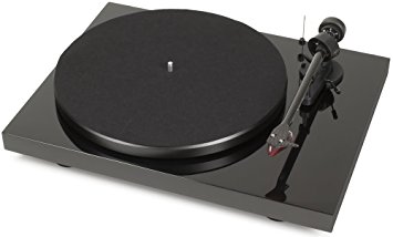 Pro-Ject Debut Carbon (DC) Turntable With Ortofon 2M Red Cartridge - Piano Black