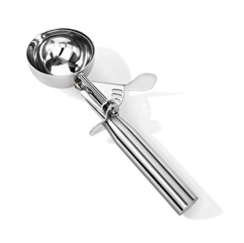 New Star Foodservice 43099 Squeeze Ice Cream Scoop, Commercial Grade, 4-oz, Size 8, Silver