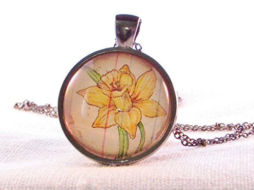 March Birth Month Flower Daffodil Necklace Pendant Wearable Art Yellow Flower Birthday Gift Idea