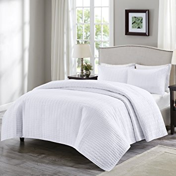 Comfort Spaces – Kienna Quilt Mini Set - 3 Piece – White – Stitched Quilt Pattern – King size, includes 1 Quilt, 2 Shams