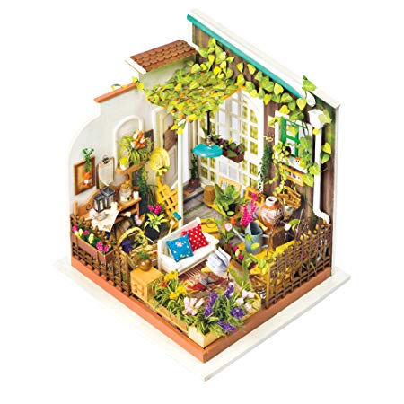 Fat Brain Toys DIY Miniature Model Kit: Poppy's Garden