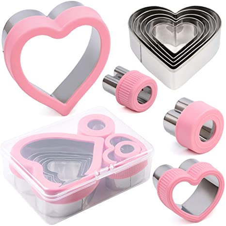 BakingWorld Heart Cookie Cutter Set,9 Piece Heart Shapes Stainless Steel Cookie Cutters Mold for Cakes Biscuits and Sandwiches,0.98"/1.45"/1.57"/1.96"/2.04"/2.32"/2.75"/3.18"/3.74" Assorted Sizes