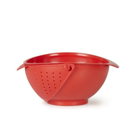 Umbra Rinse Bowl and Strainer, Red