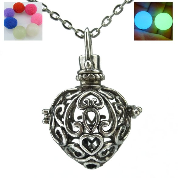 Noctilucence Glow Heart Locket Necklace Cage Fragrance Essential Oil Aromatherapy Diffuser