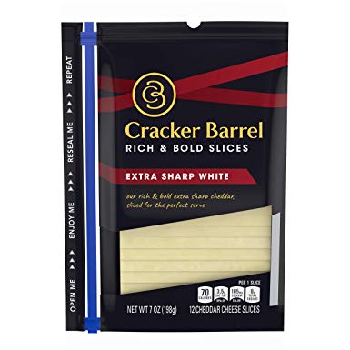 Cracker Barrel Rich & Bold Extra Sharp White Cheddar Cheese (12 Slices)