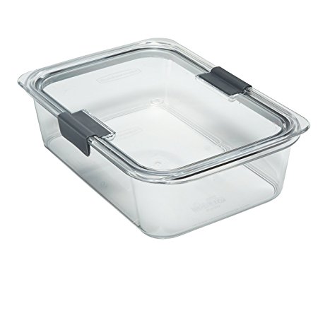 Rubbermaid Brilliance Food Storage Container, BPA-free Plastic, Large, 9.6 Cup, Clear