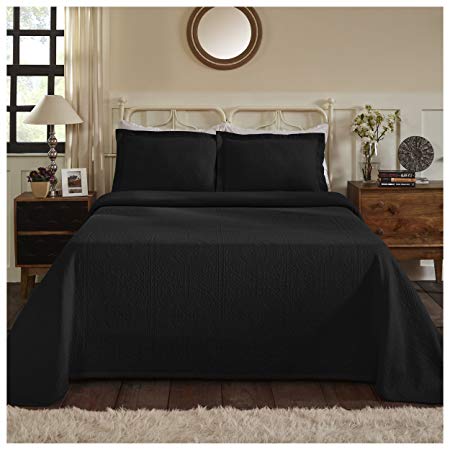 Superior 100% Cotton Medallion Bedspread with Shams, All-Season Premium Cotton Matelassé Jacquard Bedding, Quilted-look Floral Medallion Pattern - King, Black