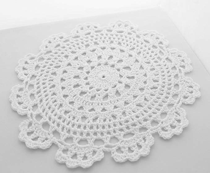 Fennco Styles Handmade Medallion Crochet Lace Round Cotton Placemat Doilies - 4 Pack (8-inch, White)