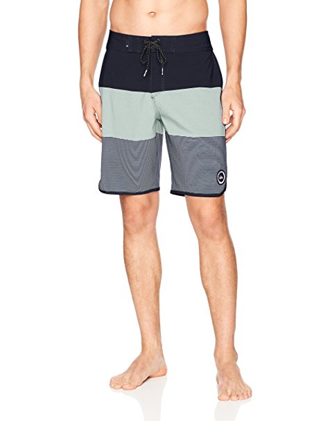 Quiksilver Men's Highline Tijuana Scallop 20 Swim Trunk