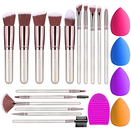 BESTOPE Makeup Brushes 16PCs Makeup Brushes Set with 4PCs Makeup Sponge and 1 Brush Cleaner Premium Synthetic Foundation Brushes Blending Face Powder Eye Shadows Make Up Brushes Tool (Champagne Gold)