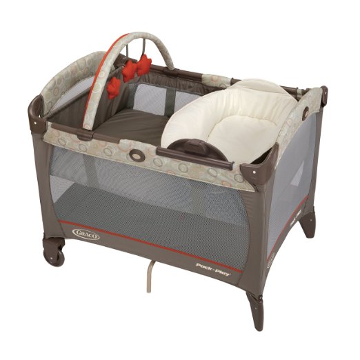 Graco Pack 'N Play Playard with Reversible Napper and Changer, Forecaster