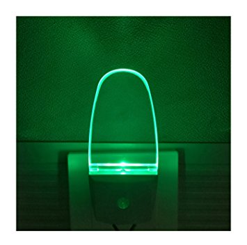Greenic 0.5W Plug in Dusk to Dawn Light Sensor Auto on/off LED Night Light Wall Light 2-Pack Green Glow
