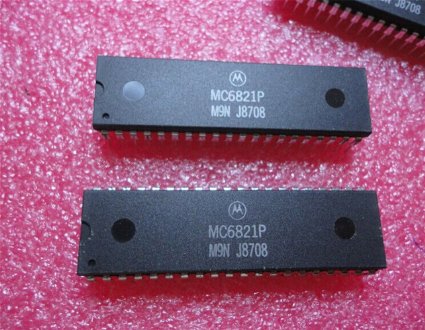 Shanhai 2pcs MC6821P MC6821 Peripheral Interface Adapters DIP-40 NEW