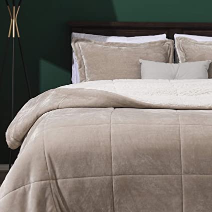 Basic Beyond Micromink Sherpa Comforter Set - Reversible Bed Comforter 3-Piece (Sherpa Sand King)