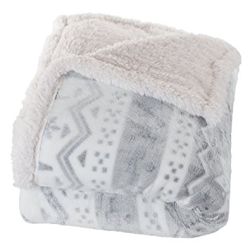 Bedford Home Fleece Sherpa Blanket Throw Blanket, Snow Flakes
