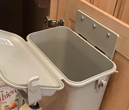YukChuk Under-Counter Indoor Kitchen Food Waste 1.5 gal Compost Container/Bin System
