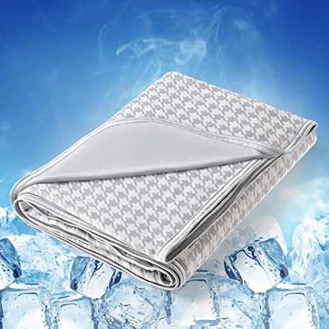 LUXEAR Cooling Blanket, King Size Cool Blanket with Upgrade Japanese Ultra Q-Max 0.55 Cooling Fiber, Breathable Summer Blanket for Hot Sleepers, Machine Washable Cold Blanket for Night Sweats