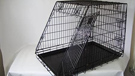 Sloping dog car cage with escape hatch GYC04
