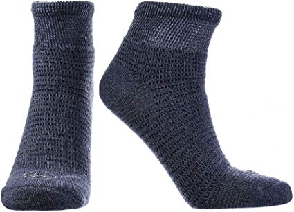 Doctor's Choice Men's Diabetic & Neuropathy Socks, Quarter Length, Non-Binding with Aloe, Antimicrobial, Ventilation, and Seamless Toe, Single Pair, Navy, Mens Large: Shoe Size 8-12