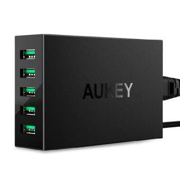 AUKEY USB Wall Charger 50W / 10A 5 Ports with AiPower Tech for iPhone 7 / 7 Plus, iPad Pro, iPad Mini, iPhone 6s, Samsung and More (Black)