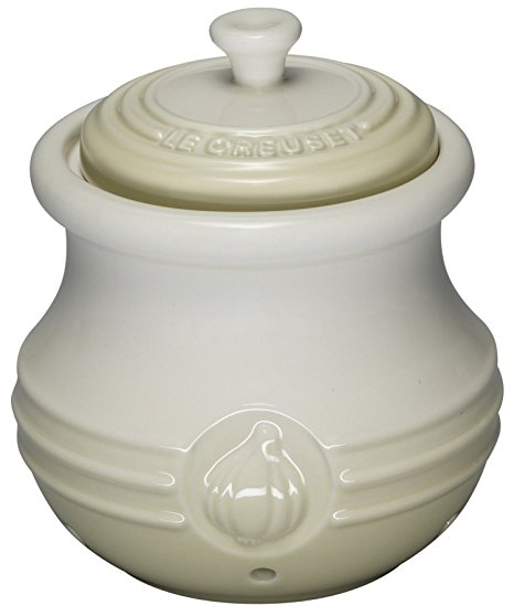 Le Creuset Stoneware Garlic Keeper, Dune